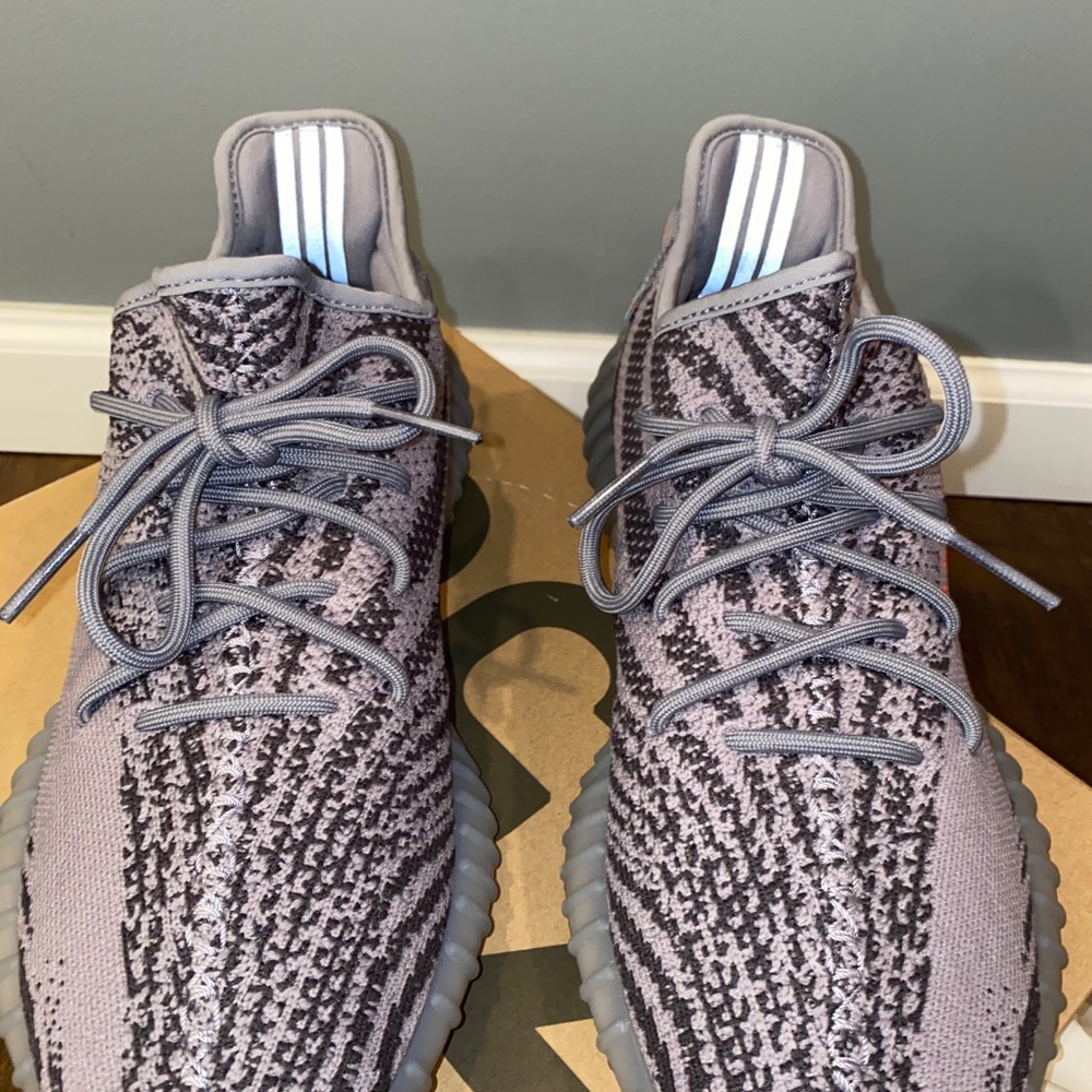 AUTHENTIC YEEZY BOOST 350 BELUGA 2.0 - Picture 4 of 7